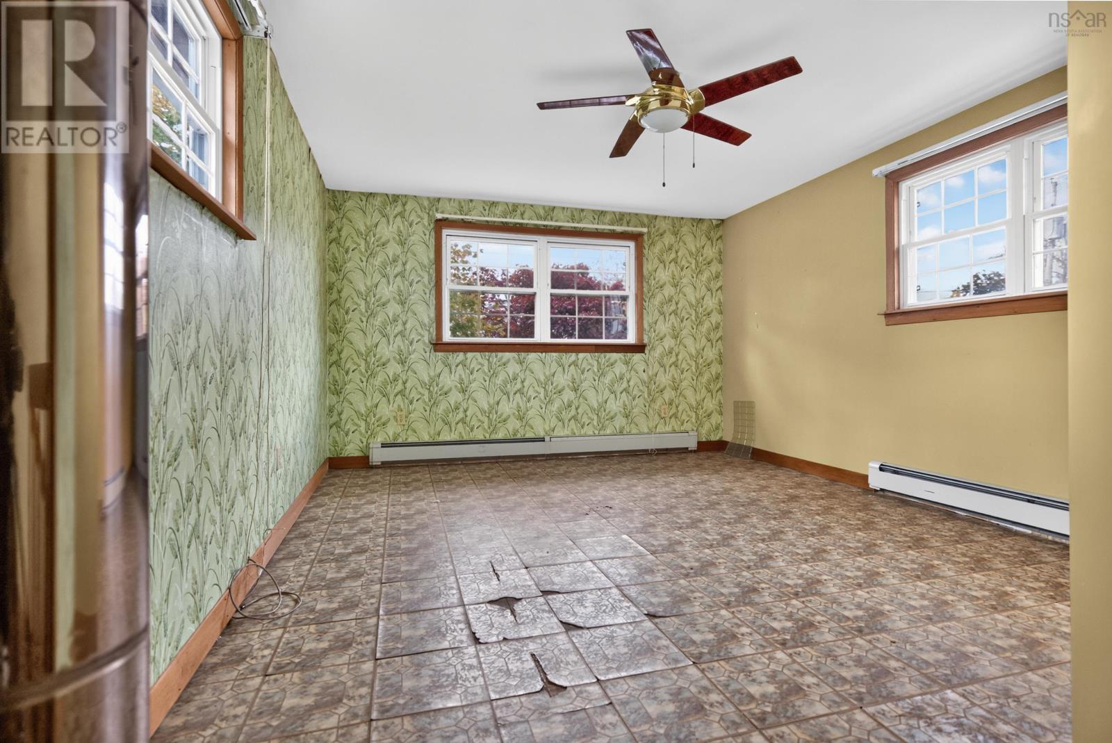 15 Kincardine Drive - 23