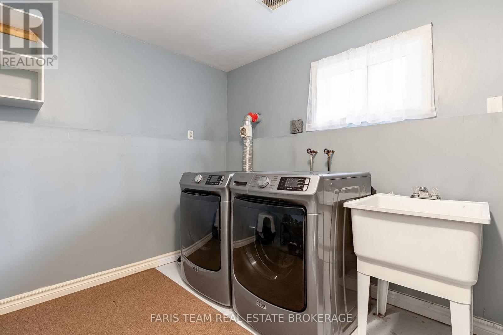 42 Dancy Drive, Orillia, ON photo 19