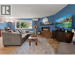 Bedroom - 9671 Sixth St, Sidney, BC V8L2W4 Photo 7
