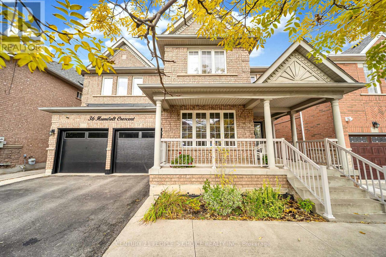 36 Humbolt Crescent, Brampton, ON photo 3