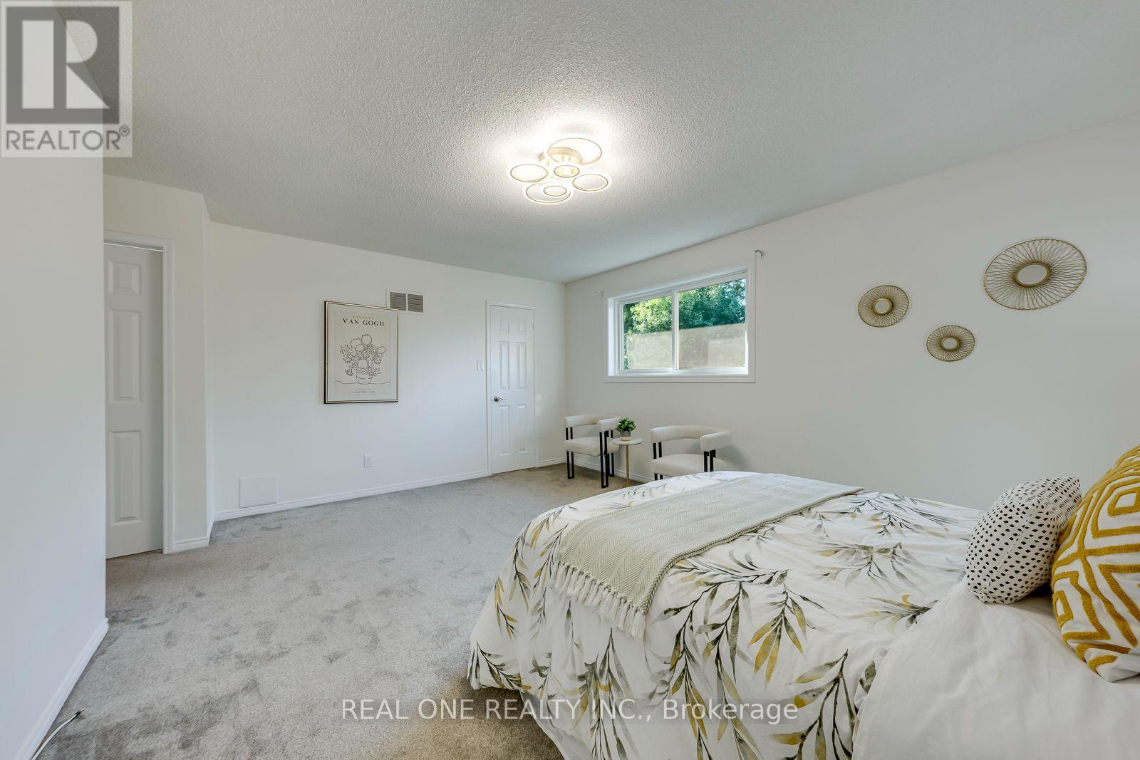 403 Parkridge Crescent — photo 31