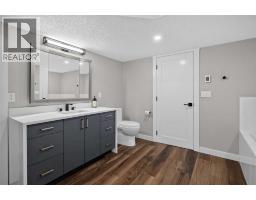 323 Parkview Crescent Se, Calgary, AB T2J4N8 Photo 41