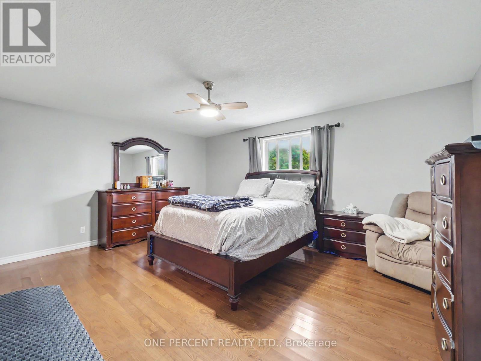 36 NAUTICAL LANE - 18