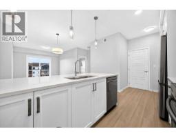 Laundry room - 3413, 33 Carringham Gate Nw, Calgary, AB T3P2H6 Photo 10