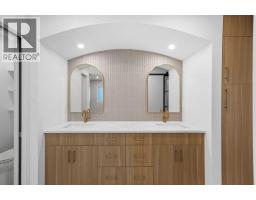 916 Lake Placid Drive Se, Calgary, AB T2J4C2 Photo 28