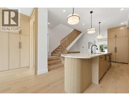 2004 51 Avenue SW - photo 10