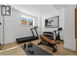 2004 51 Avenue SW - photo 40