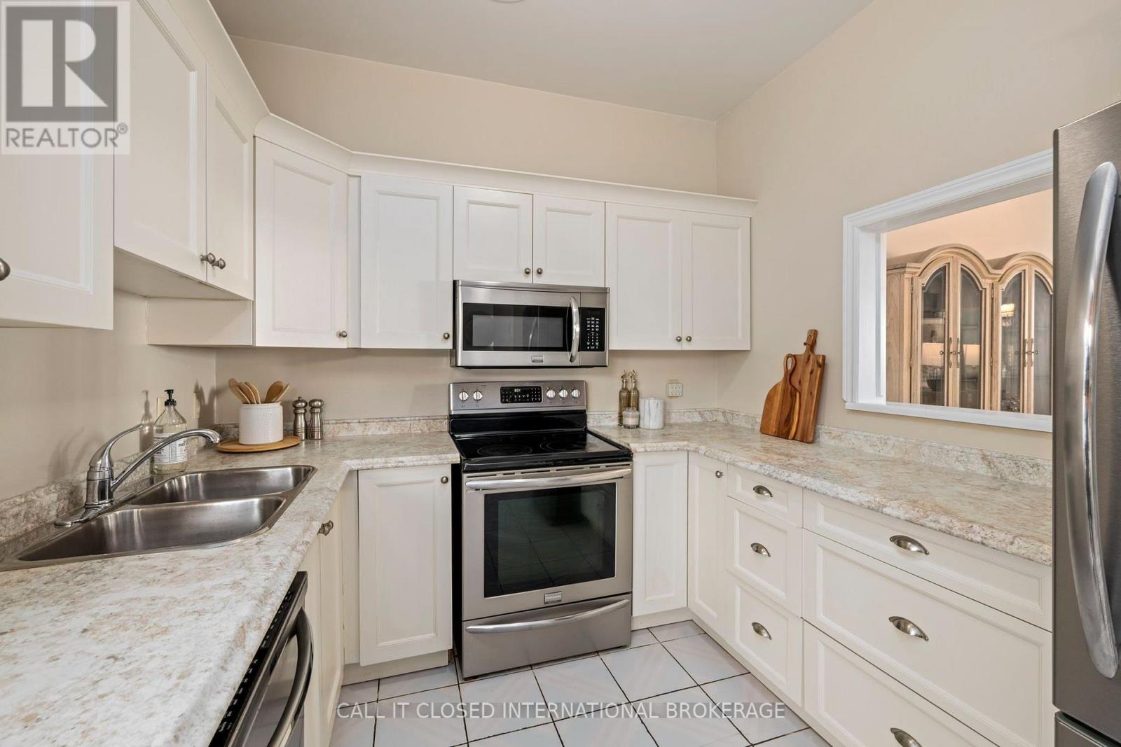 374 Front Street — photo 12
