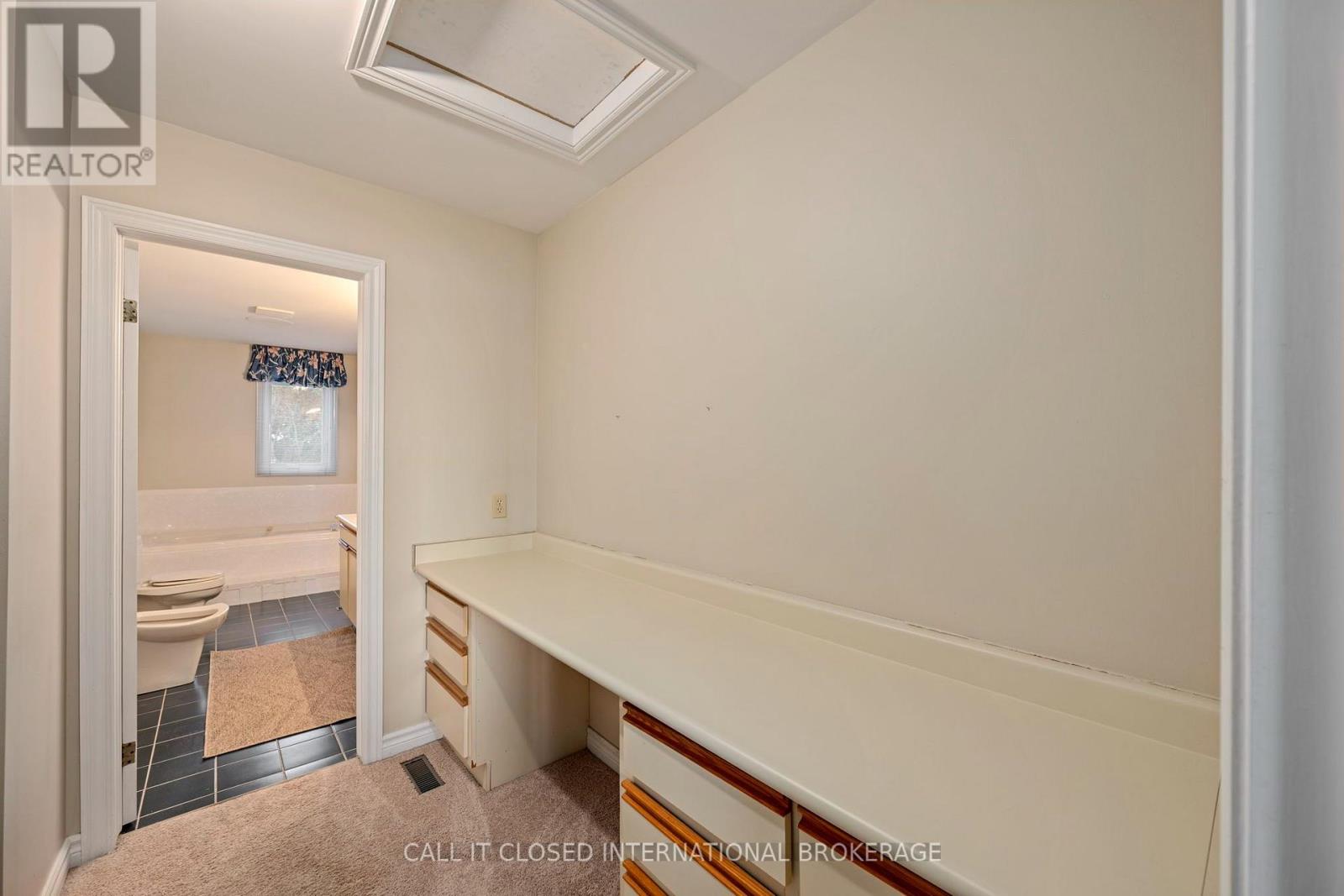 374 Front Street — photo 25
