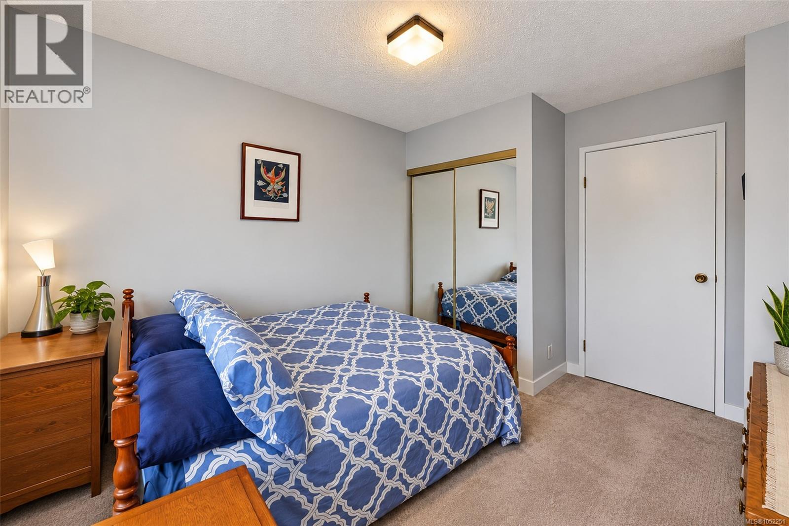 #309 18 King George St - 30