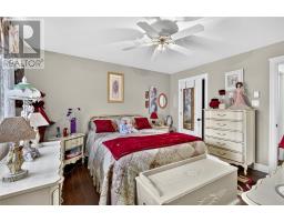 5 Shea Place thumbnail 16