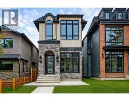 1007 18 Avenue NW - photo 2