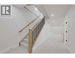 1007 18 Avenue NW - photo 39
