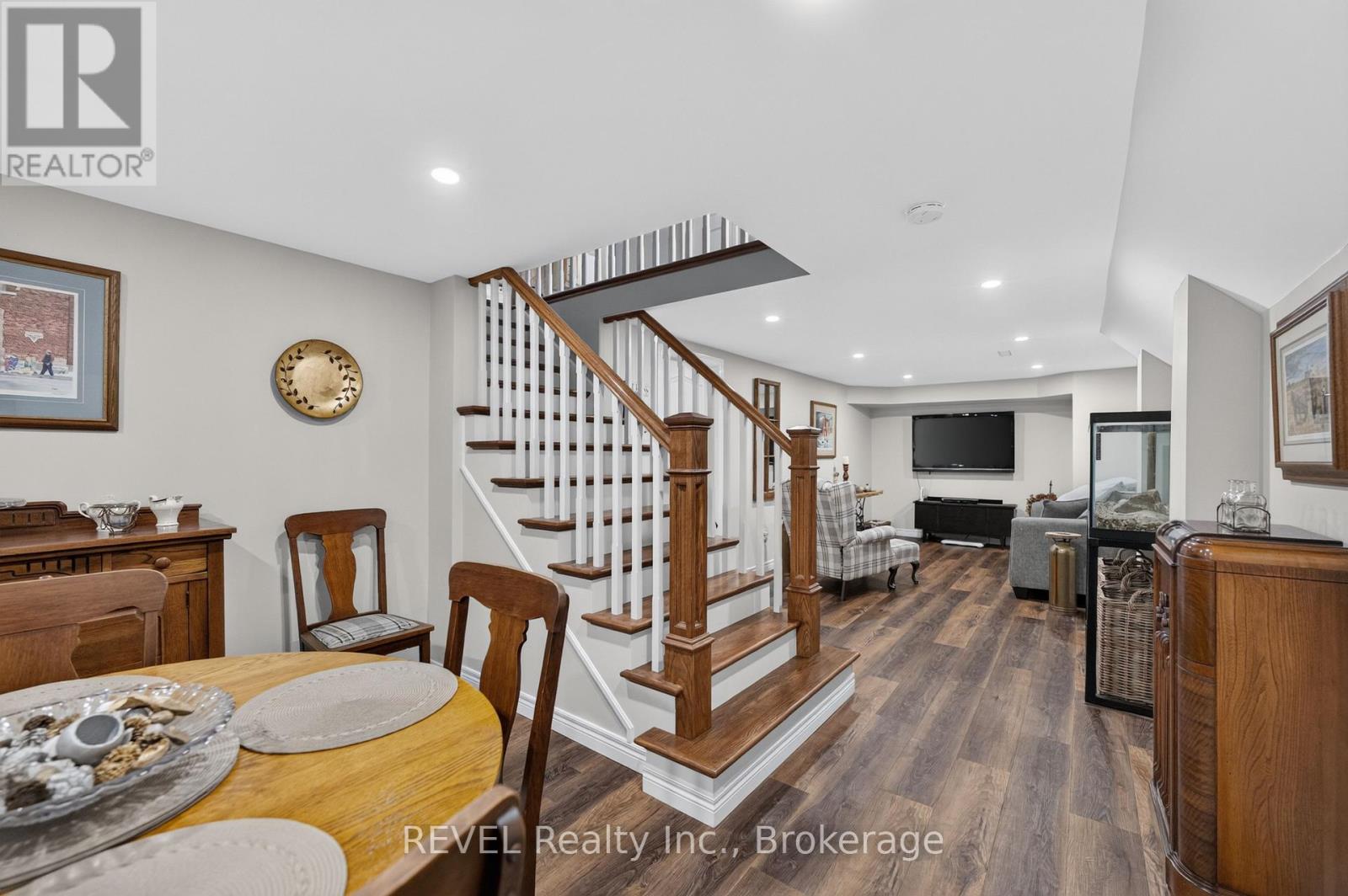 777 Mcnab Road — photo 37