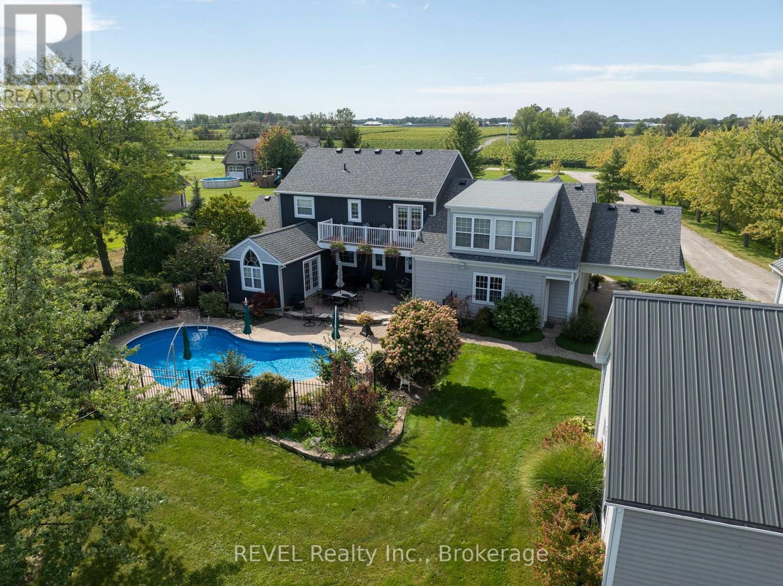 777 Mcnab Road — photo 39