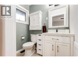 36 Hudson Road Nw, Calgary, AB T2K2A9 Photo 17