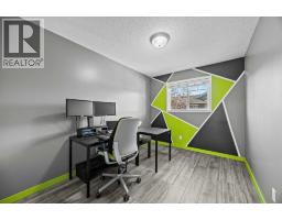 116 Royal Birch Mount Nw, Calgary, AB T3G5W9 Photo 17