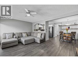 4pc Bathroom - 116 Royal Birch Mount Nw, Calgary, AB T3G5W9 Photo 6