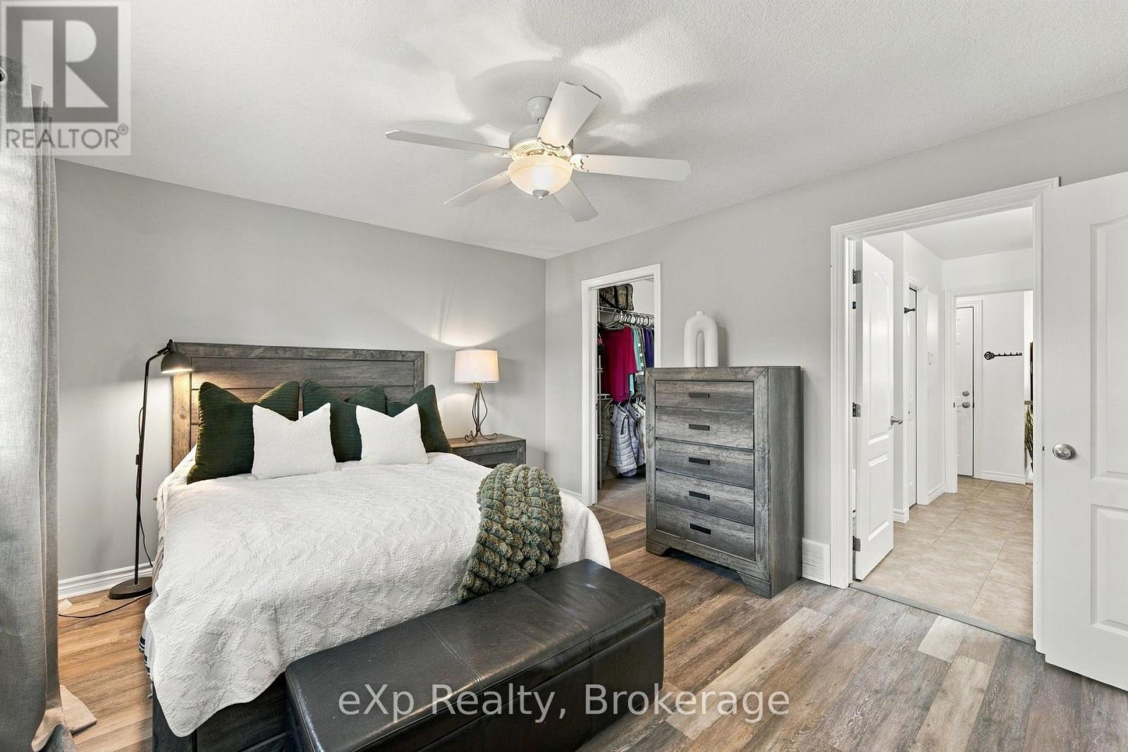 358 Dufferin Street — photo 18