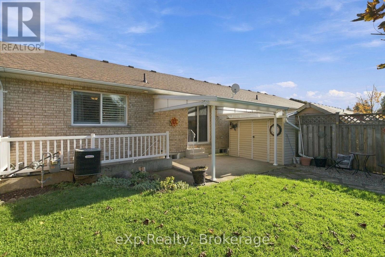 358 Dufferin Street — photo 28