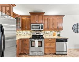 358 Dufferin Street, Stratford, ON N5A8B3 Photo 11