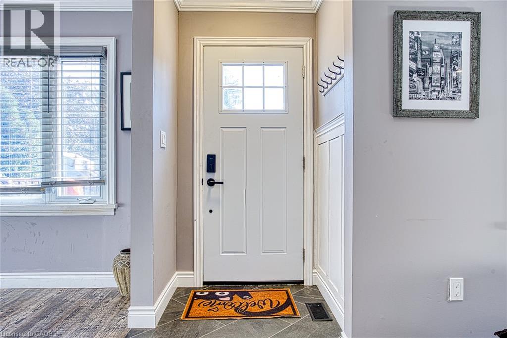 429 Elizabeth Street — photo 4