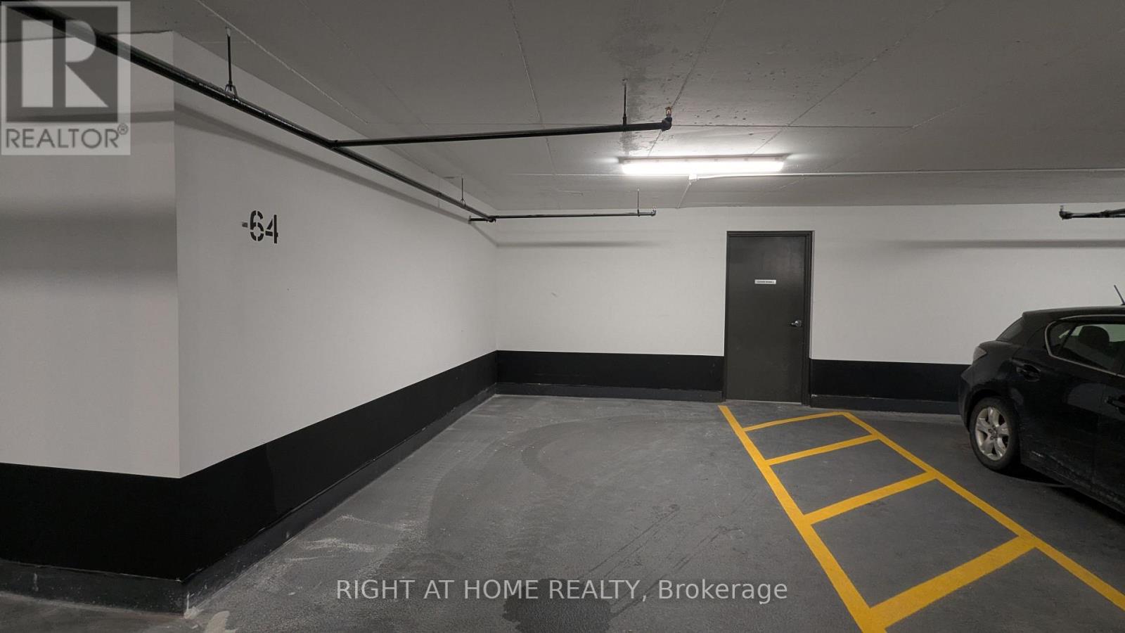 4955 Yonge Street — photo 19
