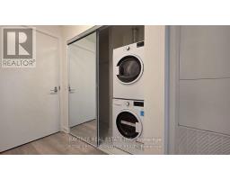 1304 - 110 Broadway Avenue, Toronto, ON M4P1V7 Photo 6