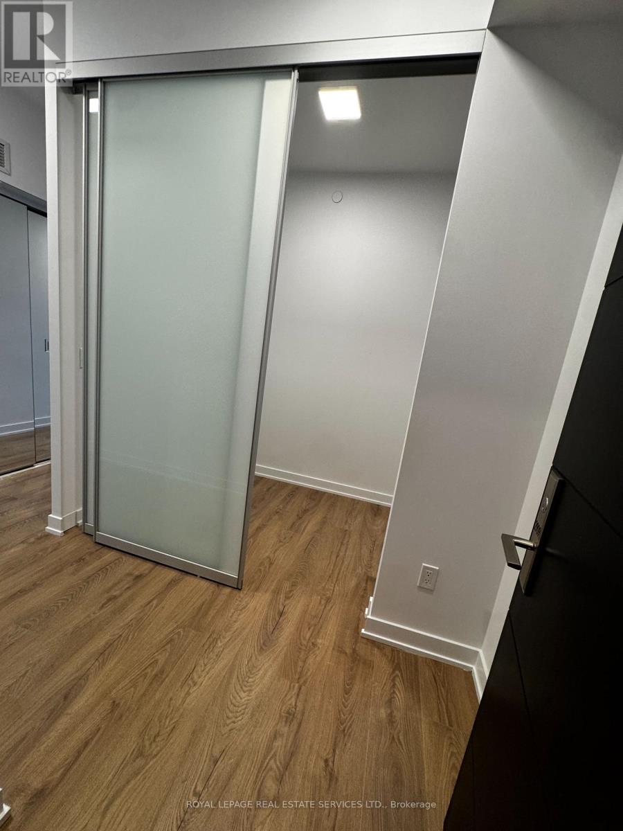 29 Green Trail Court — photo 2