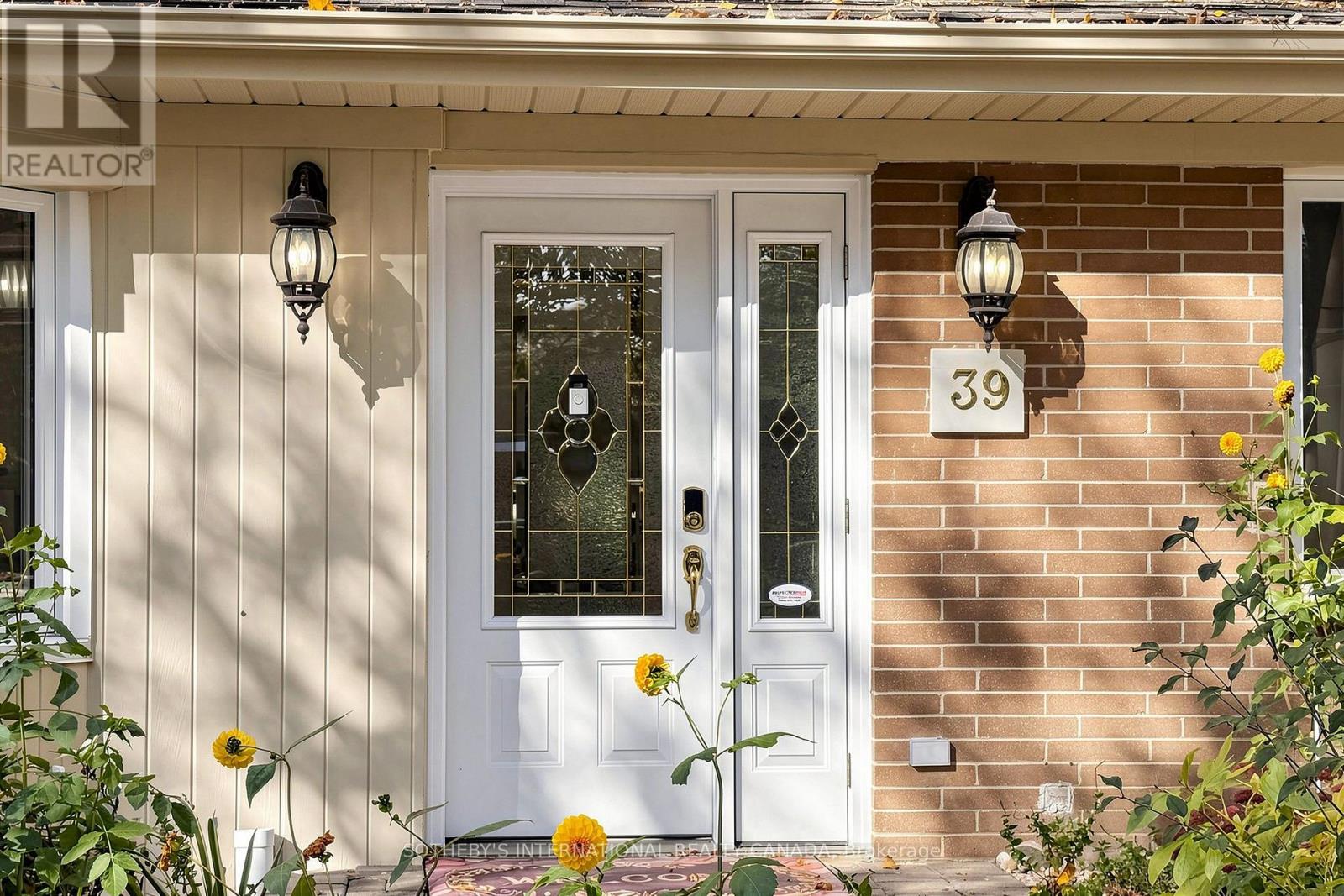 Photo of 39 Sagebrush Lane