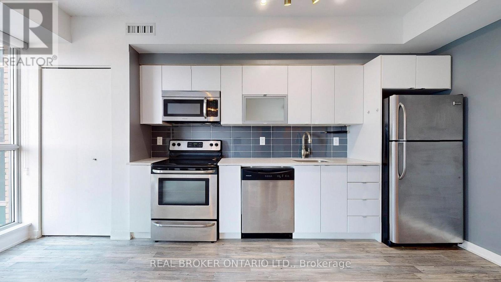 69 Lynn Williams Street — photo 8