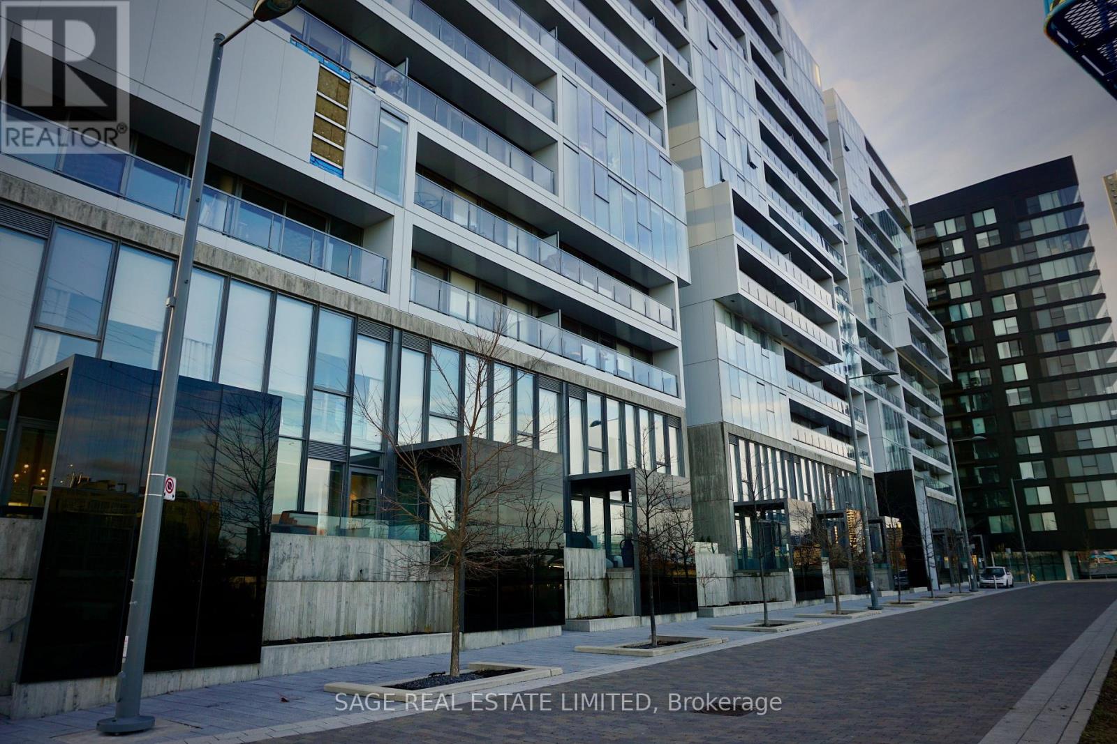 32 Trolley Crescent — photo 11