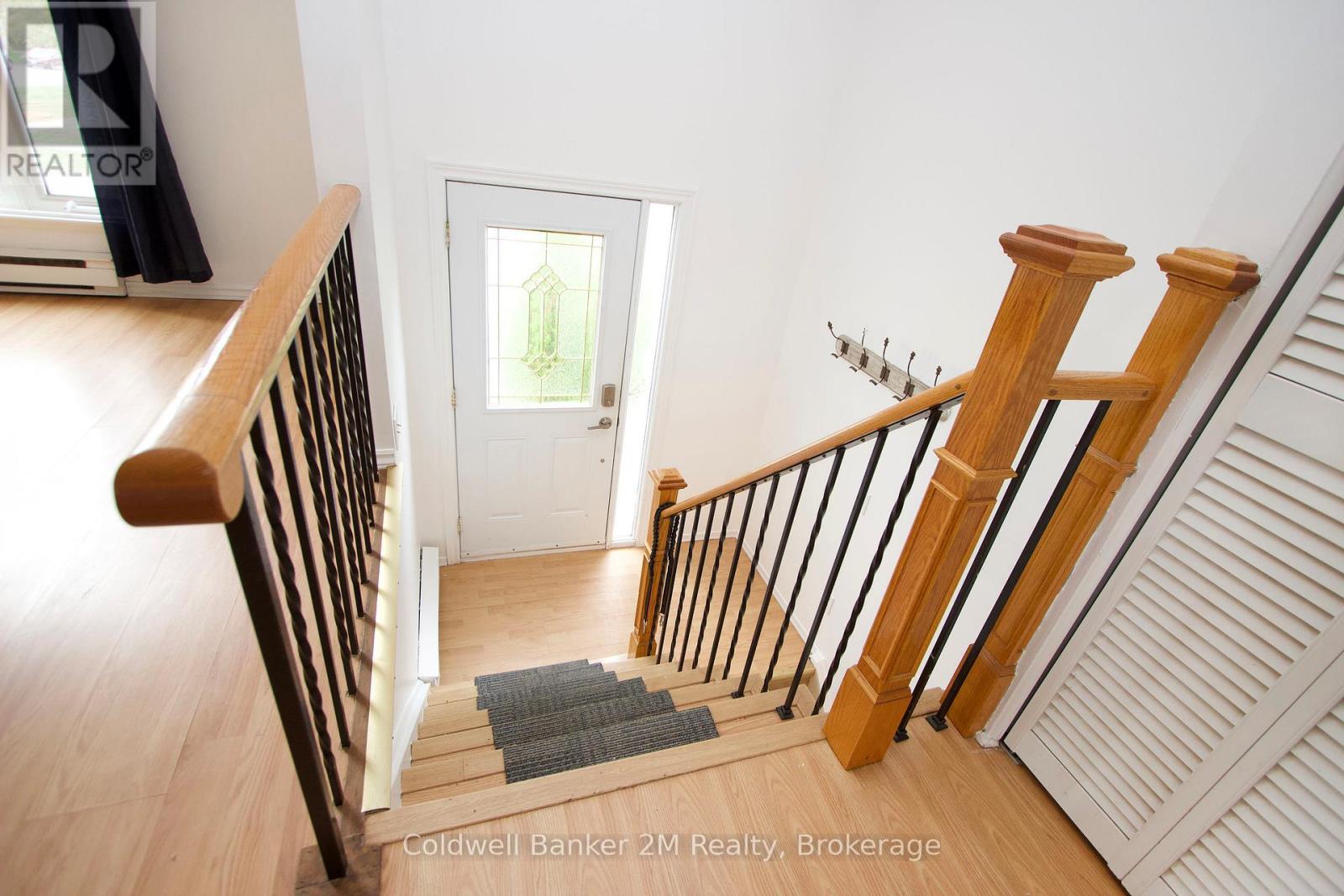 673 ATTERSLEY DRIVE - 3