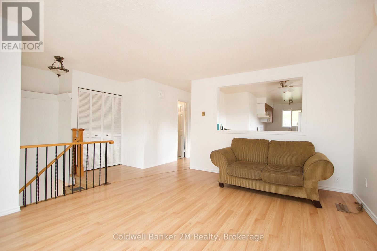 673 ATTERSLEY DRIVE - 5