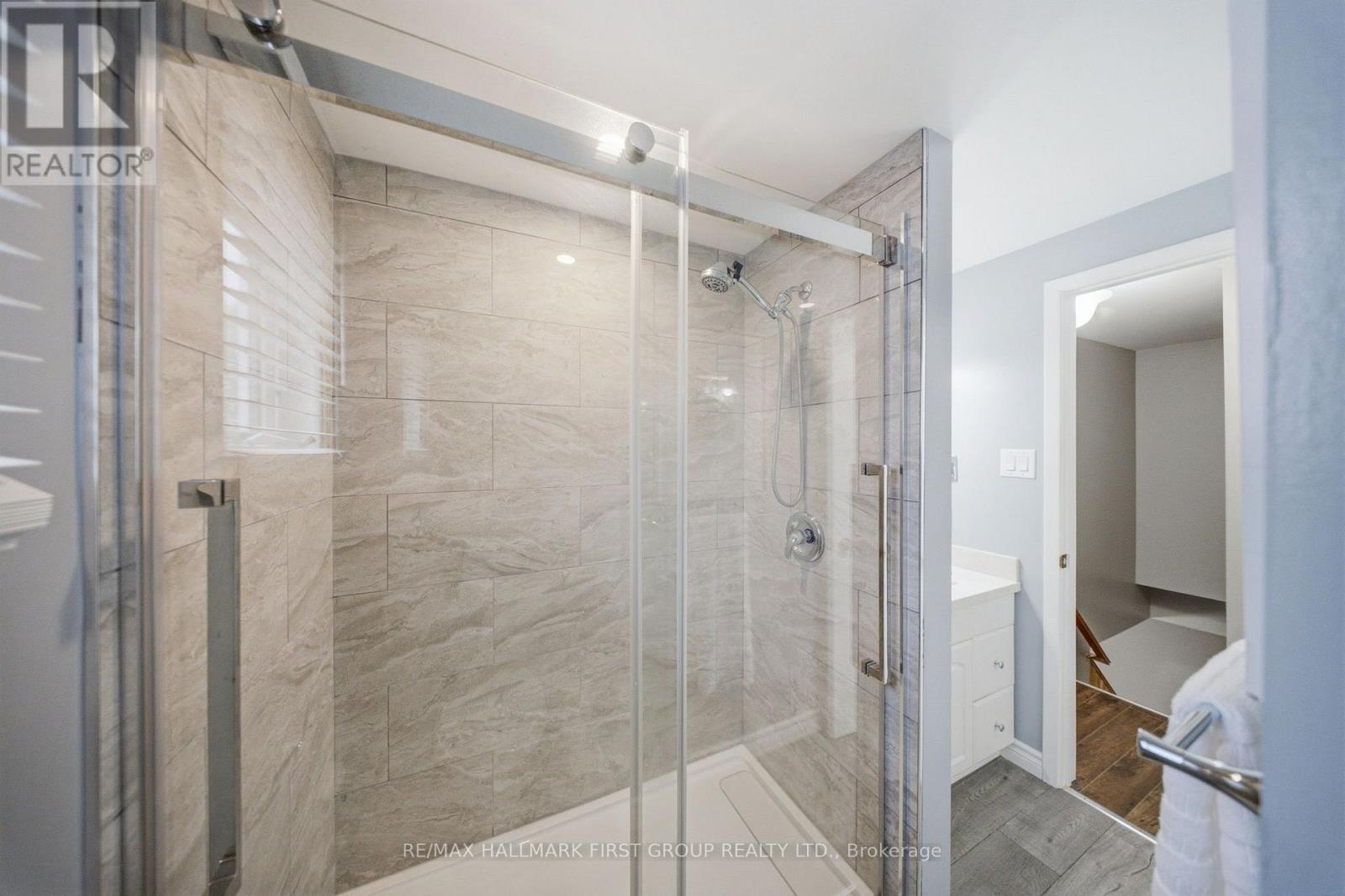 1057 EXETER STREET - 33