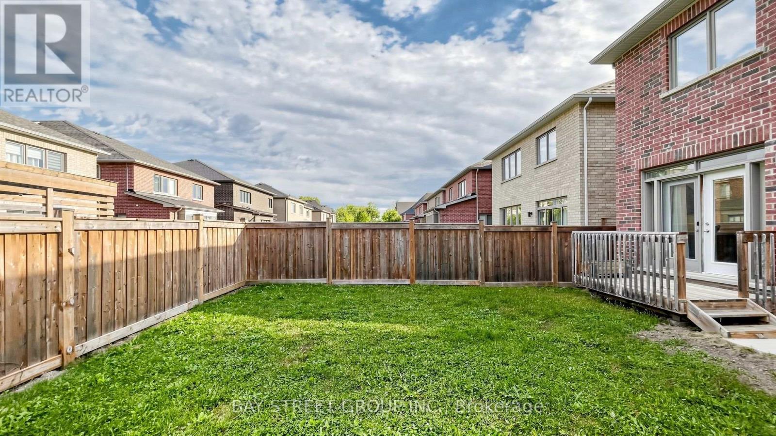 13 Micklefield Avenue, Whitby, ON photo 48