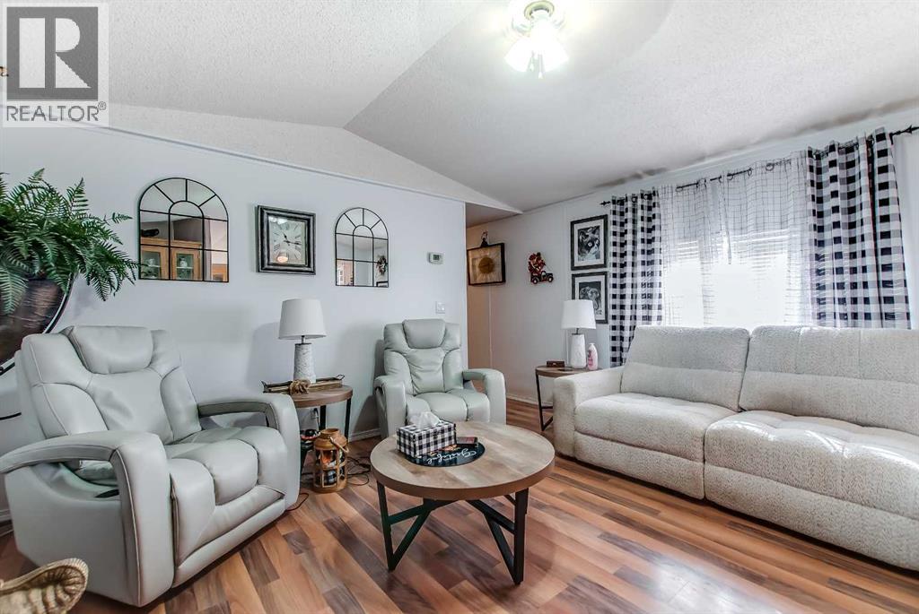 236, 4000 13 Avenue SE, Medicine Hat — photo 16