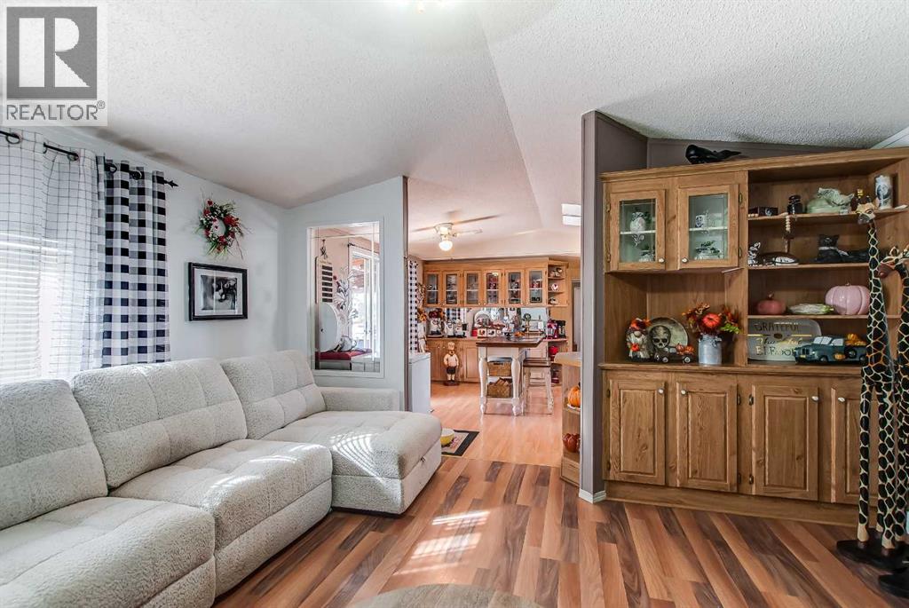 236, 4000 13 Avenue SE, Medicine Hat — photo 22