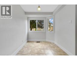 Kitchen - 700 Erinbrook Drive Unit# 22, Kitchener, ON N2E2S7 Photo 9