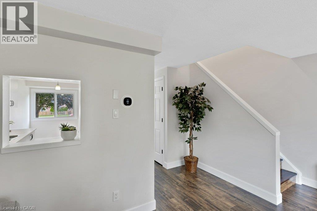 700 Erinbrook Drive — photo 15