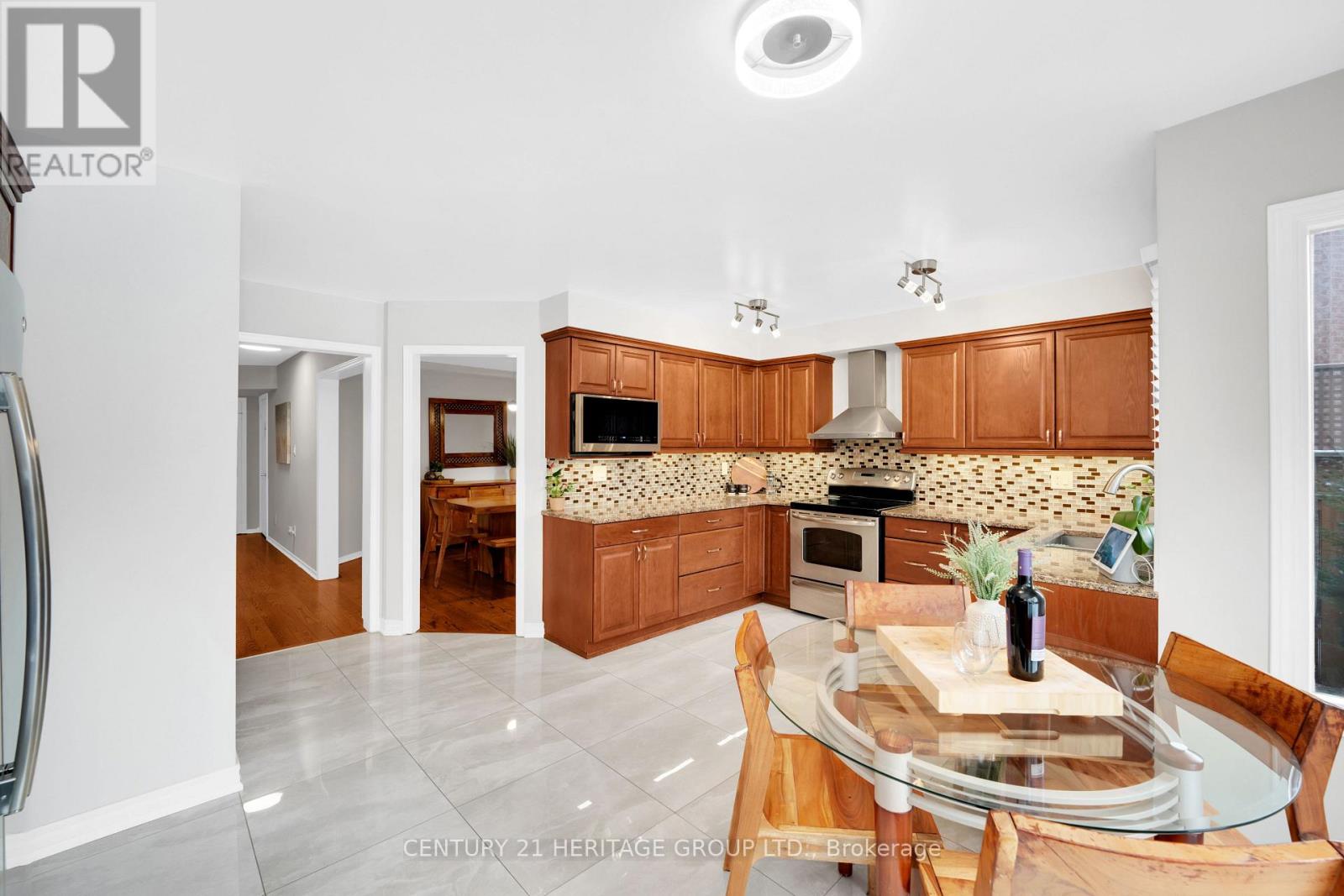 514 Keith Avenue, Newmarket, ON photo 14