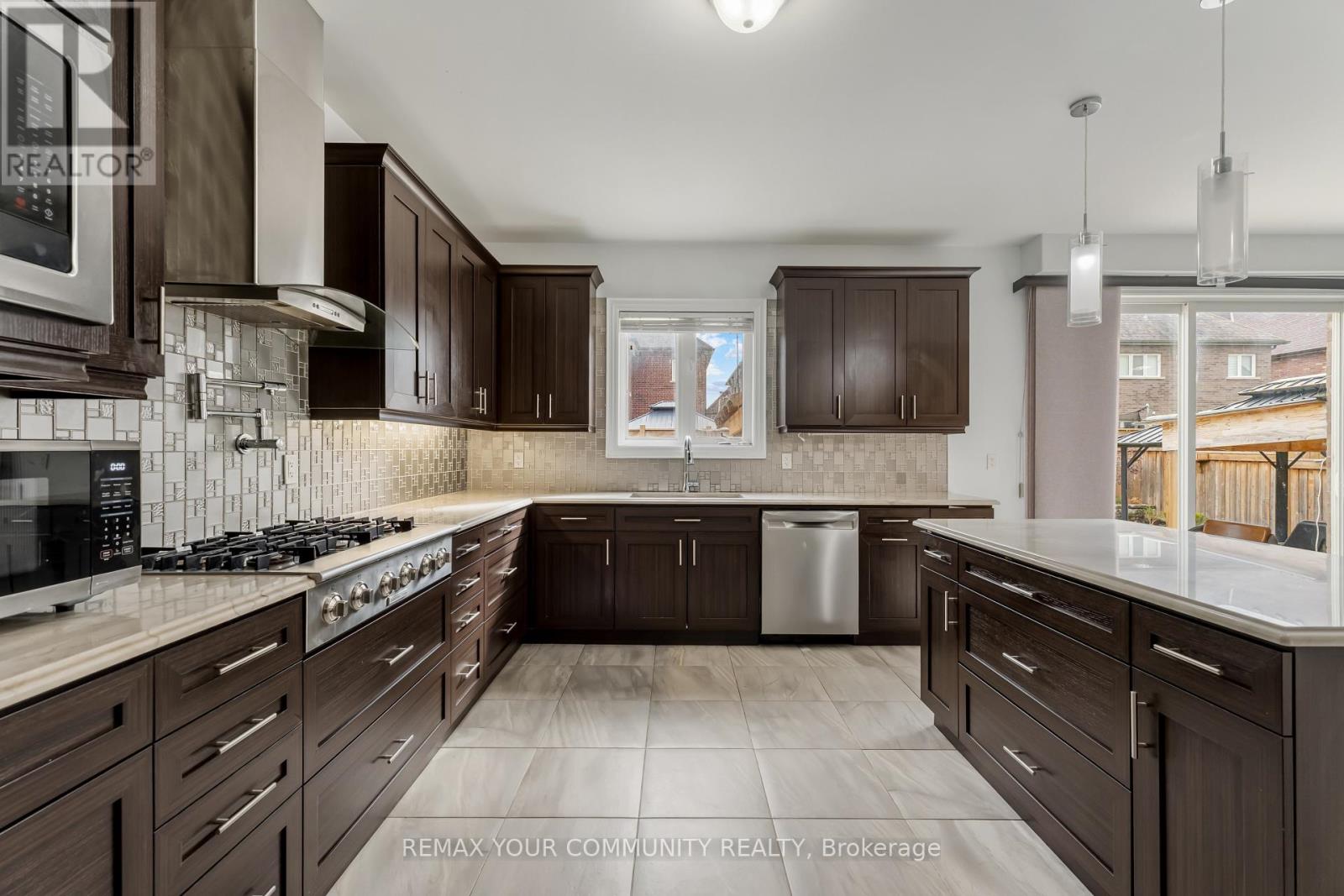 73 MORRISON AVENUE - 15