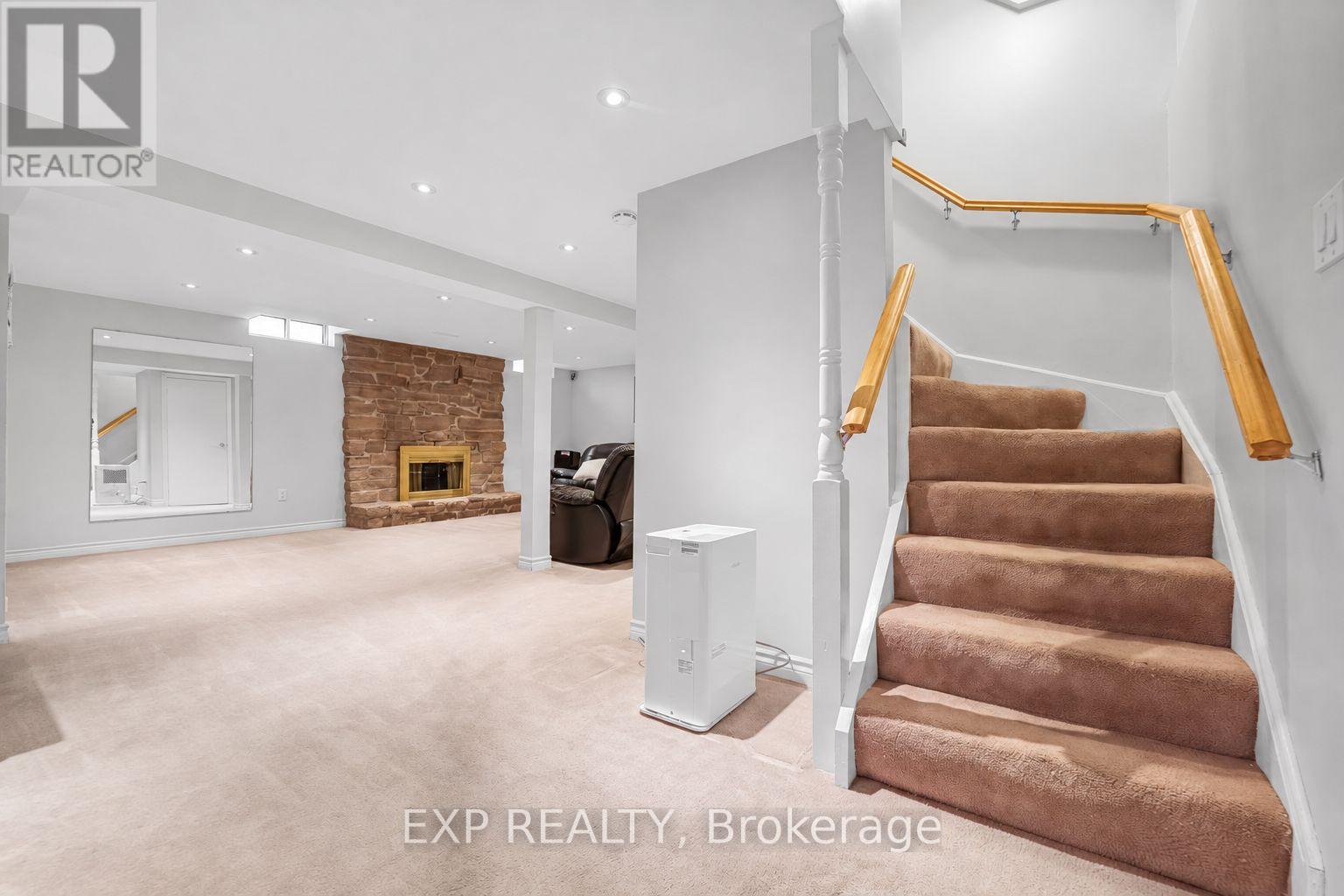 515 London Road — photo 32