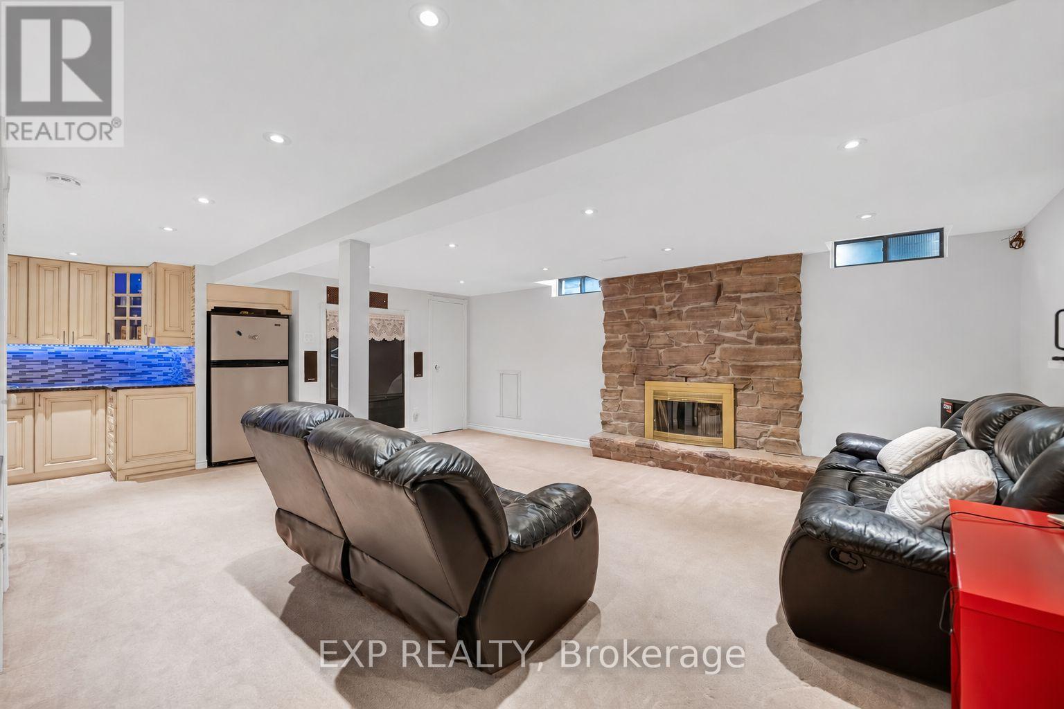 515 London Road — photo 35