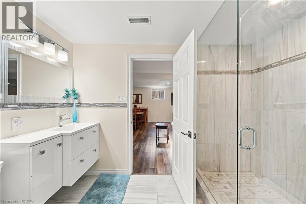 102 Court Drive — photo 33