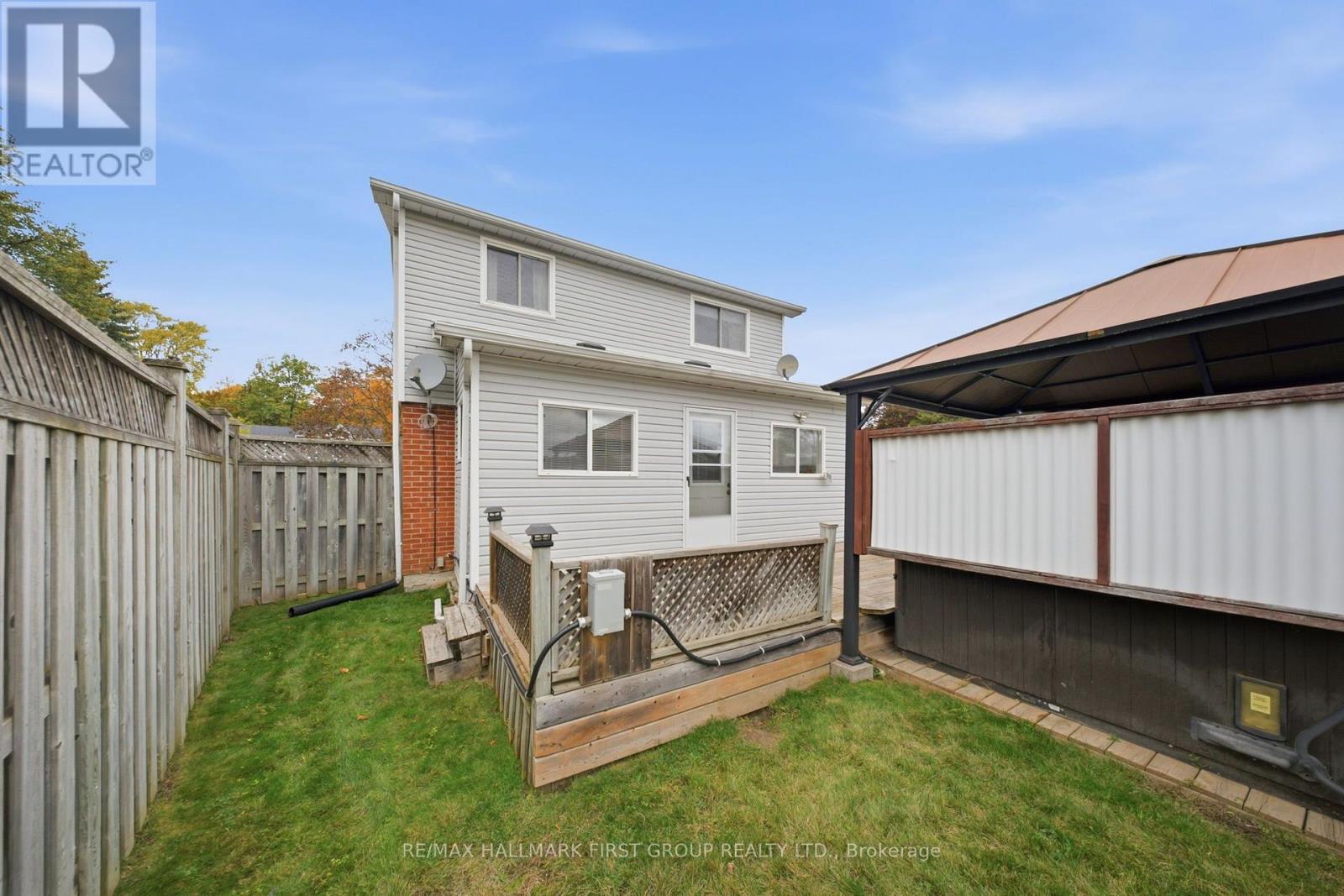 1057 EXETER STREET - 42