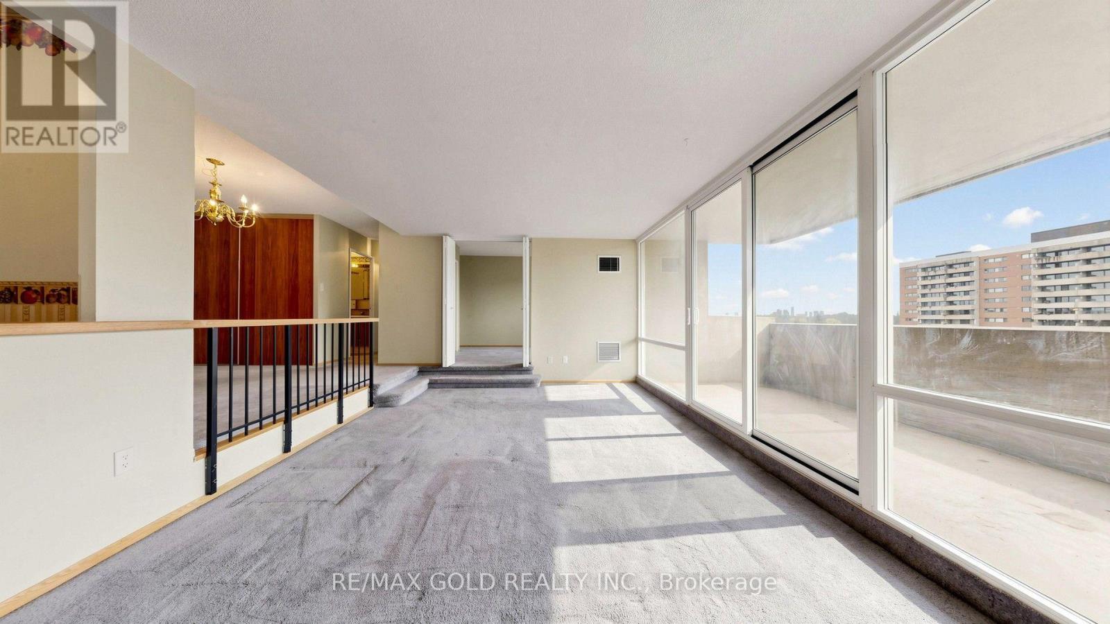 #1504 270 SCARLETT ROAD - 15