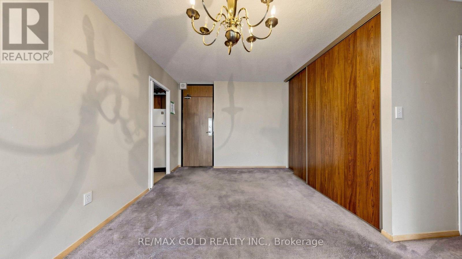 #1504 270 SCARLETT ROAD - 12