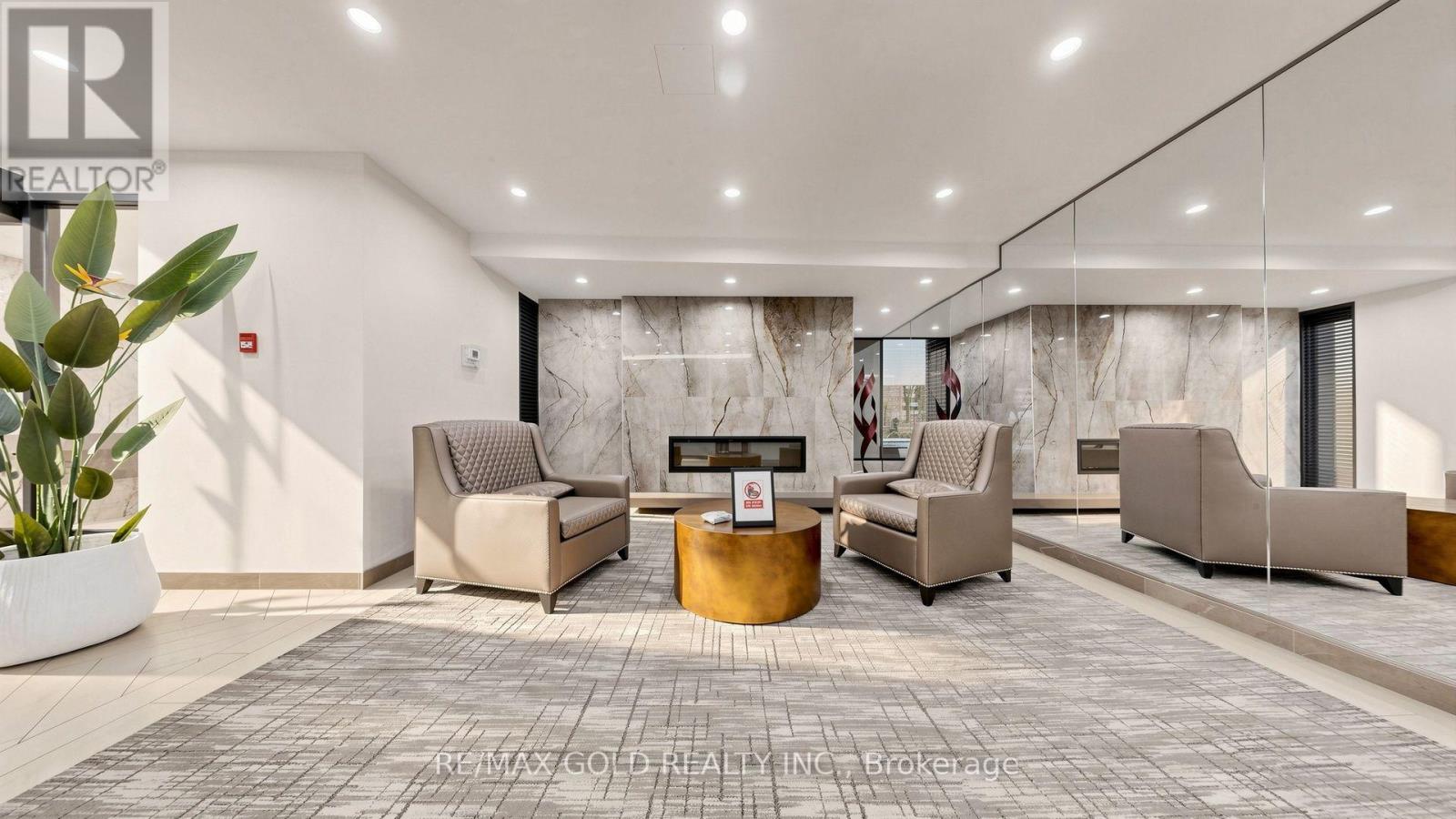 #1504 270 SCARLETT ROAD - 7