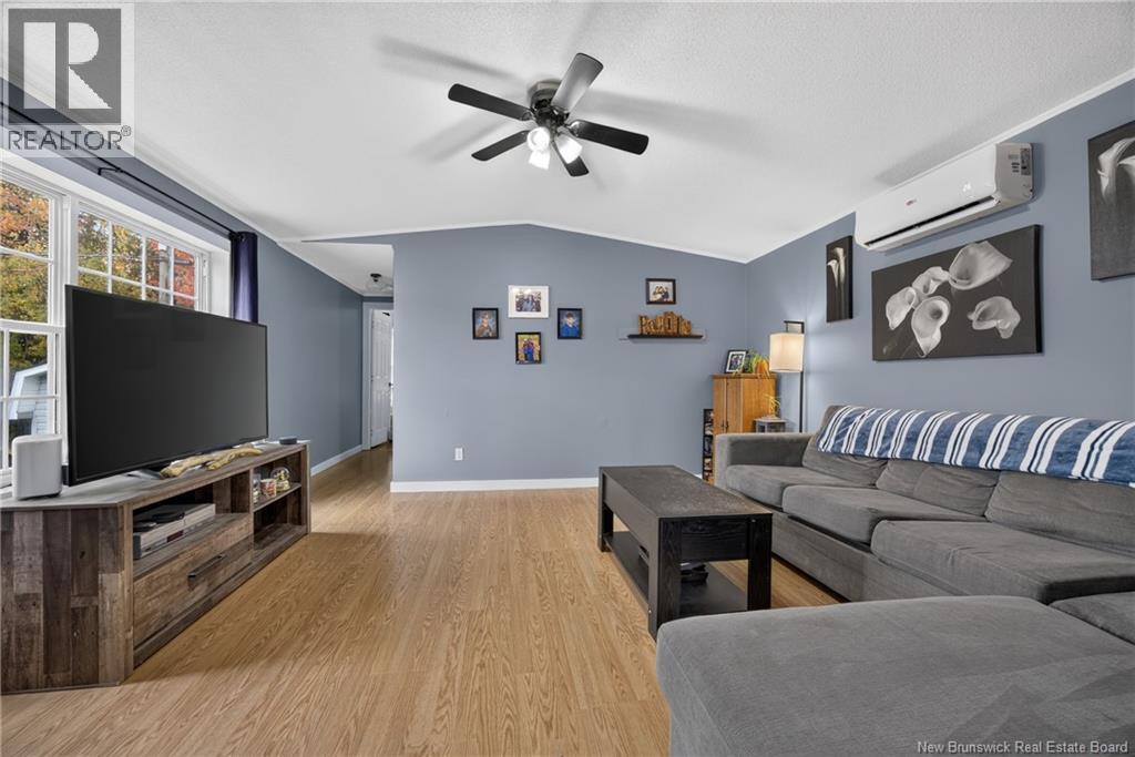 63 Glenmar Drive - 14